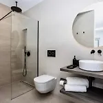 Luxurious Acebo 4 Bed, 4 Bath, Private Pool 플라야블랑카