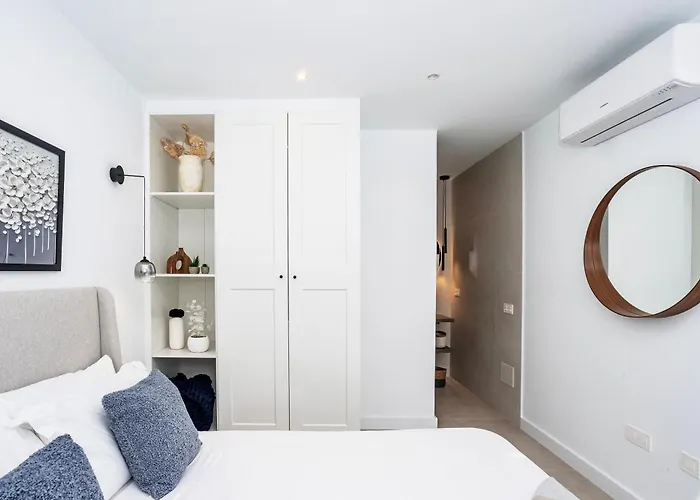 Luxurious Acebo 4 Bed, 4 Bath, Private Pool * Playa Blanca (Lanzarote)