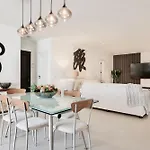 Luxurious Acebo 4 Bed, 4 Bath, Private Pool Villa Playa Blanca